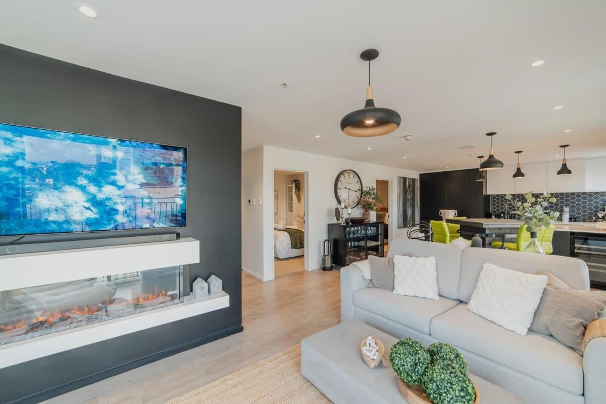Penthouse Perfection - 2Br Elegance On Worcester St Christchurch Kültér fotó