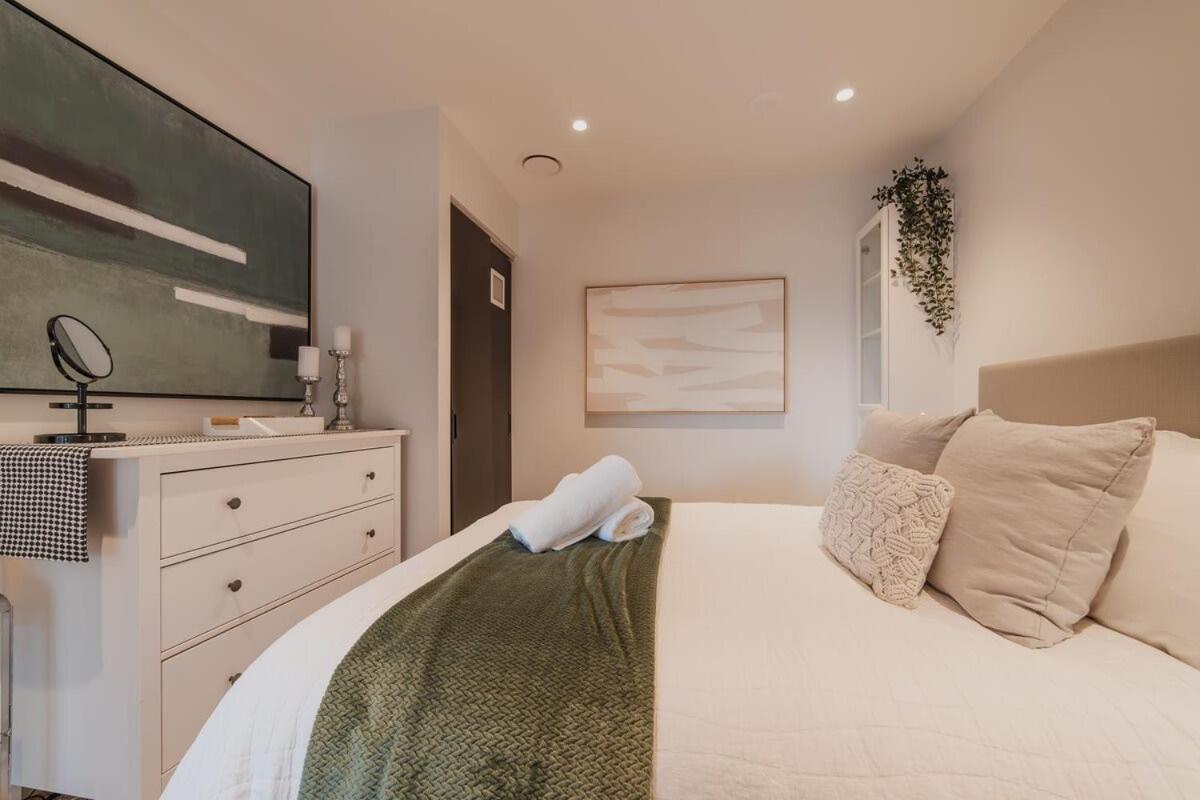 Penthouse Perfection - 2Br Elegance On Worcester St Christchurch Kültér fotó