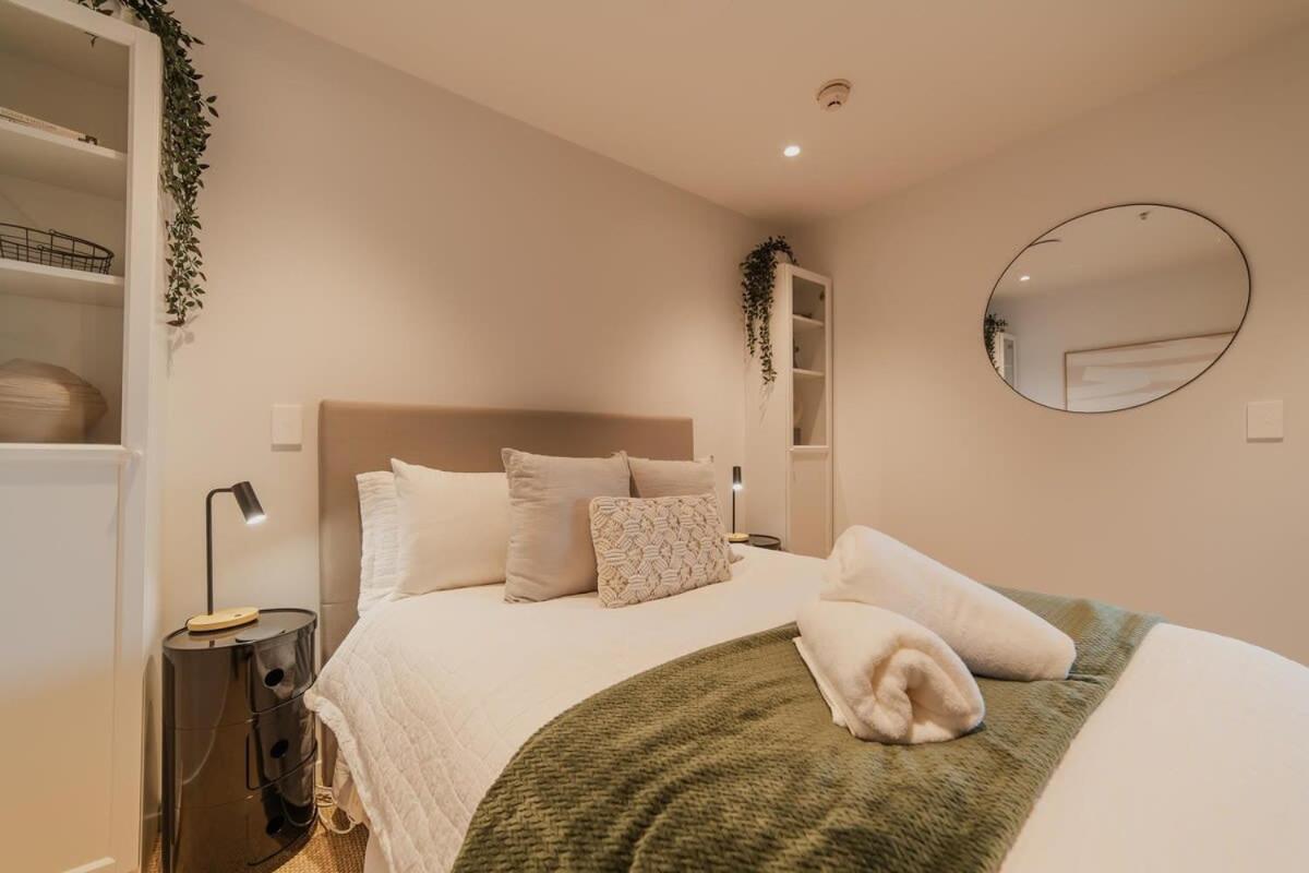 Penthouse Perfection - 2Br Elegance On Worcester St Christchurch Kültér fotó
