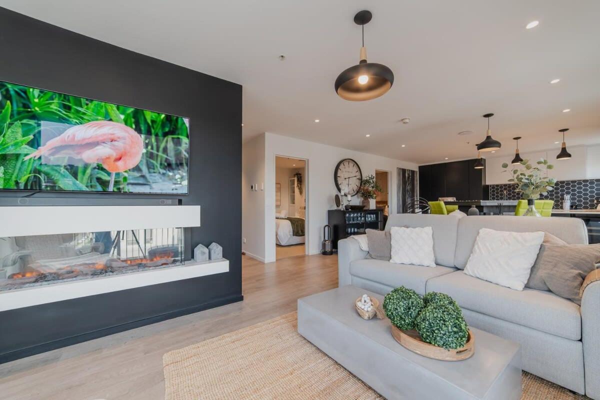 Penthouse Perfection - 2Br Elegance On Worcester St Christchurch Kültér fotó